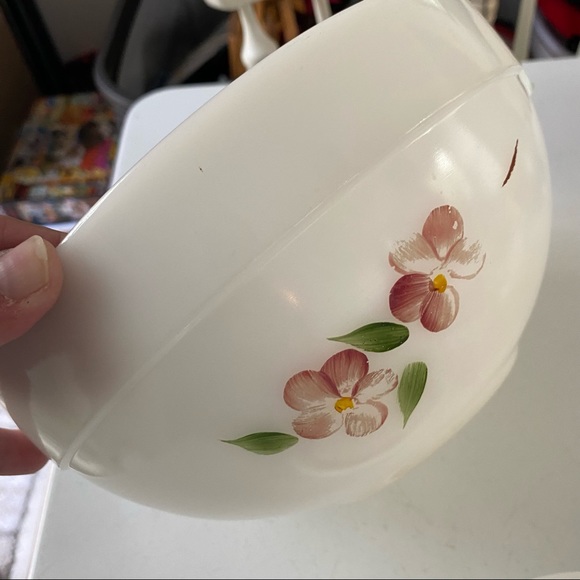Fire King Gay Fad Mixing Bowl - Picture 3 of 5
